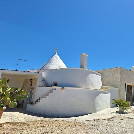 Holiday Home Trullo Antico Остуні Екстер'єр фото