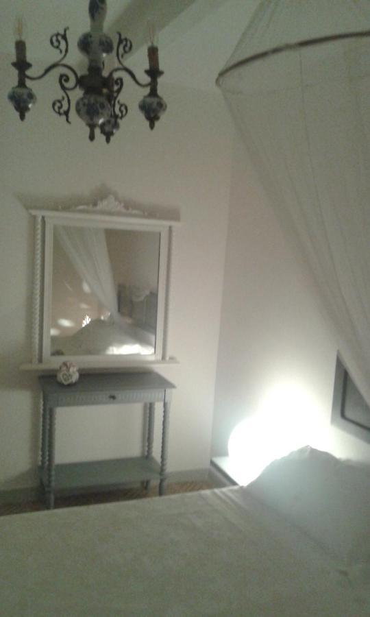 Holiday Home Trullo Antico Остуні Екстер'єр фото