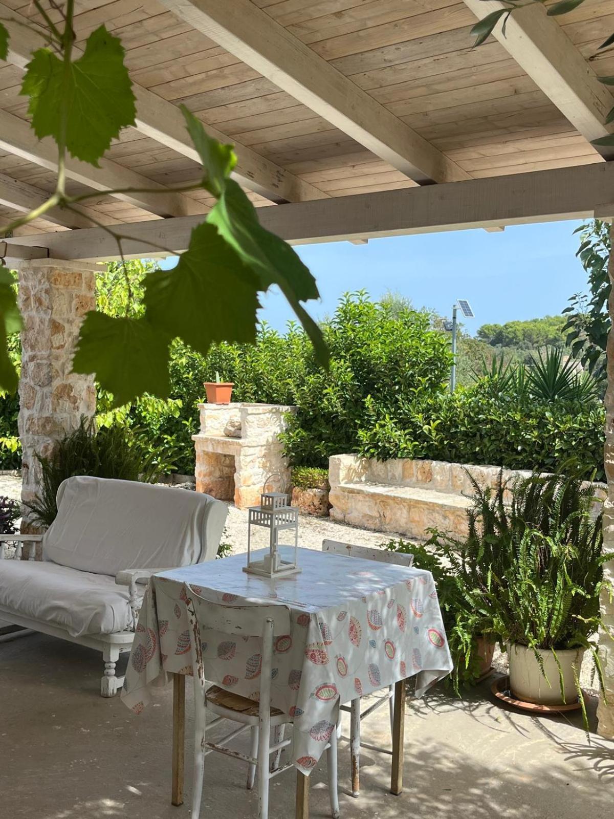 Holiday Home Trullo Antico Остуні Екстер'єр фото