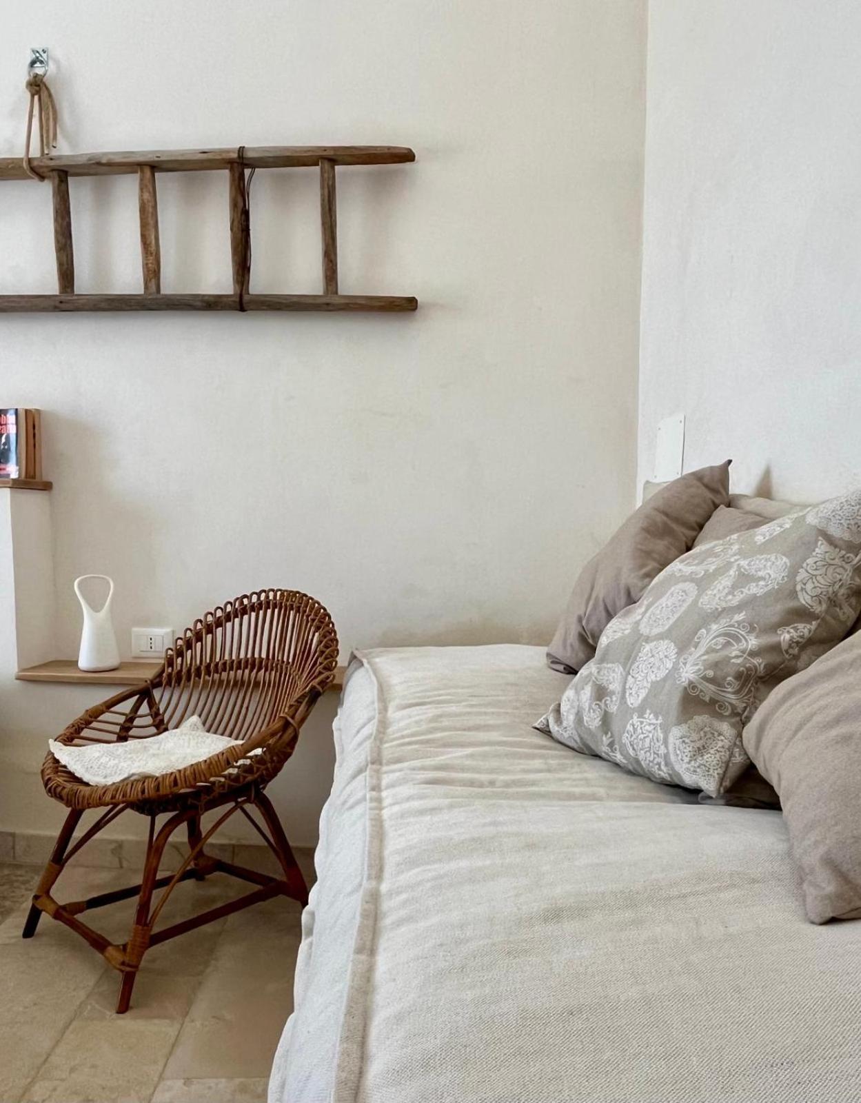 Holiday Home Trullo Antico Остуні Екстер'єр фото